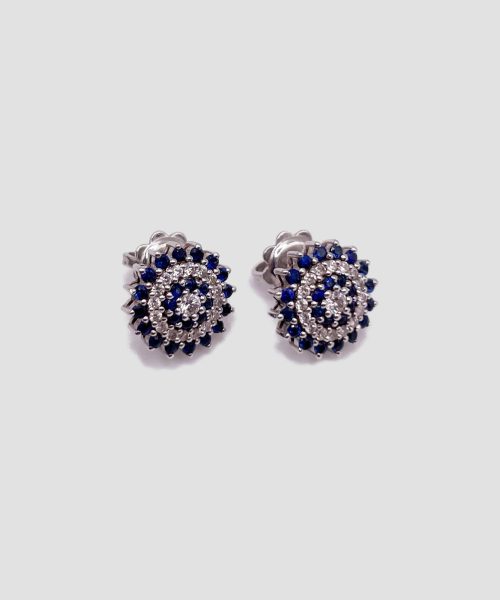 Orecchini con diamanti e zaffiri blu